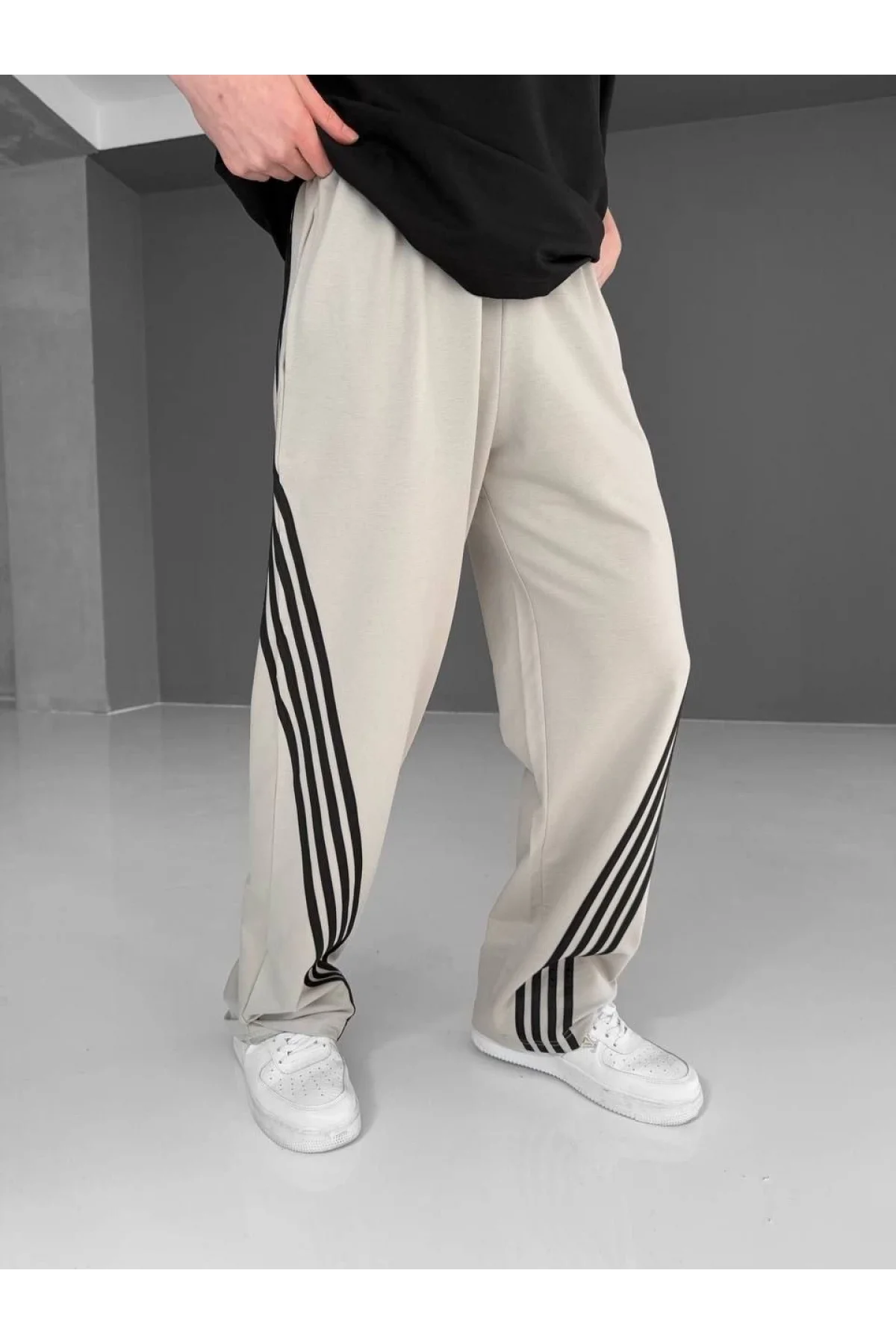 Erkek Oversize Şerit Baskılı Eşofman Altı