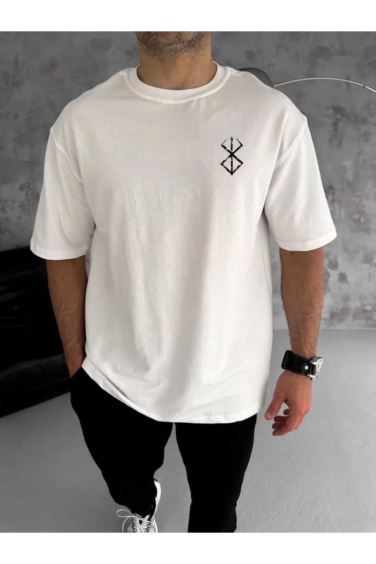 Unisex Bisiklet Yaka BERSERK Baskılı Oversize T-Shirt