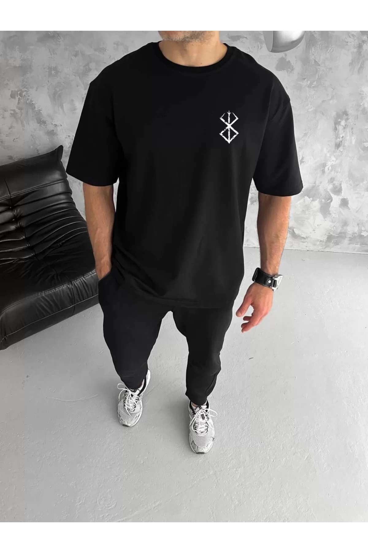Unisex Bisiklet Yaka BERSERK Baskılı Oversize T-Shirt