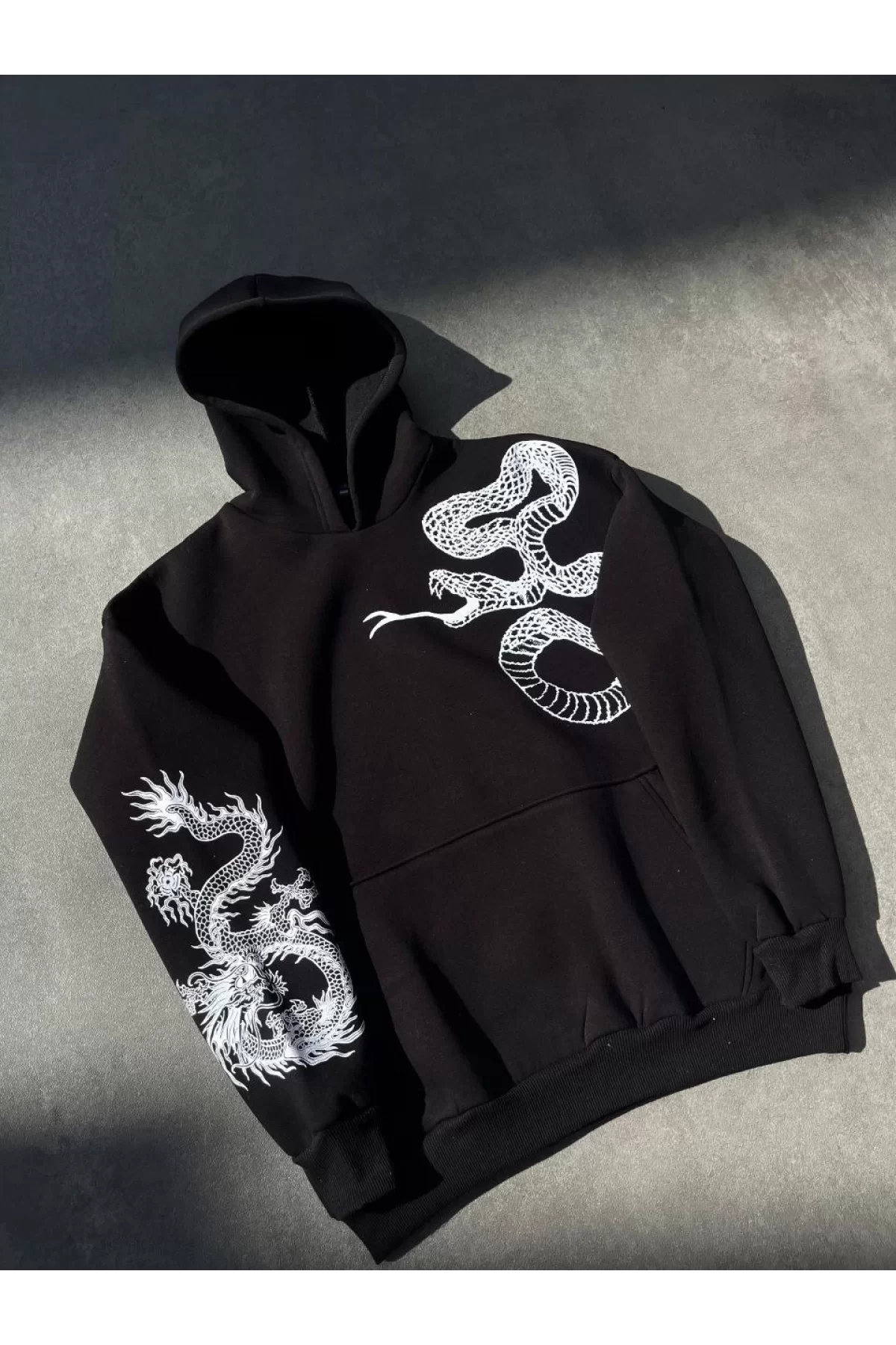 Uzun Kol Kapüşonlu Baskılı SweatShirt
